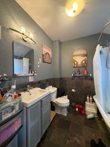 510 12th Avenue, Sterling, IL 61081