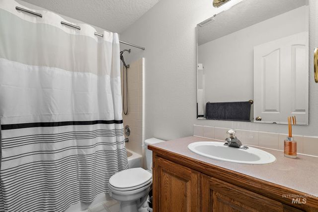 505 Lost Basin Court, Nampa, ID 83686