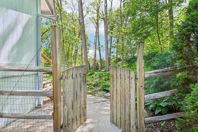 790 Maple Drive, Columbus, OH 43235