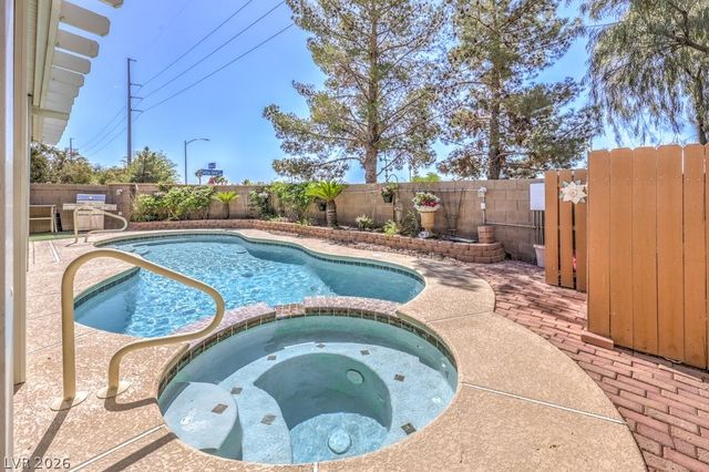 3165 MCLENNAN Avenue, North Las Vegas, NV 89081