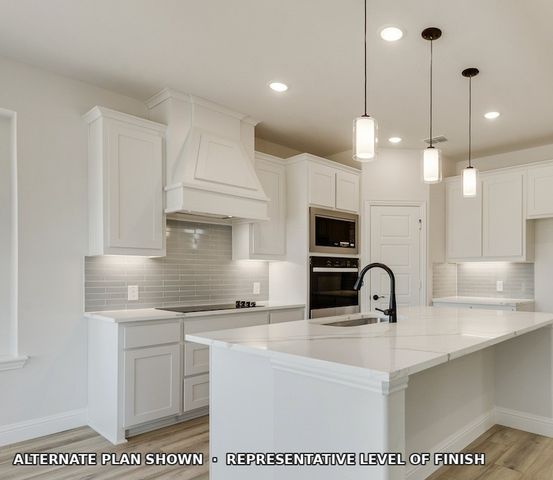 452 McAlpine Drive, Springtown, TX 76082