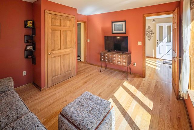 81 Deer Ridge Drive, Barrington, NH 03825