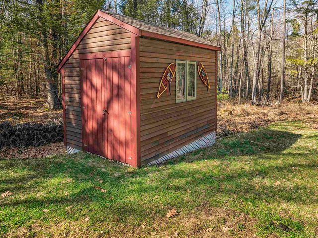 81 Deer Ridge Drive, Barrington, NH 03825