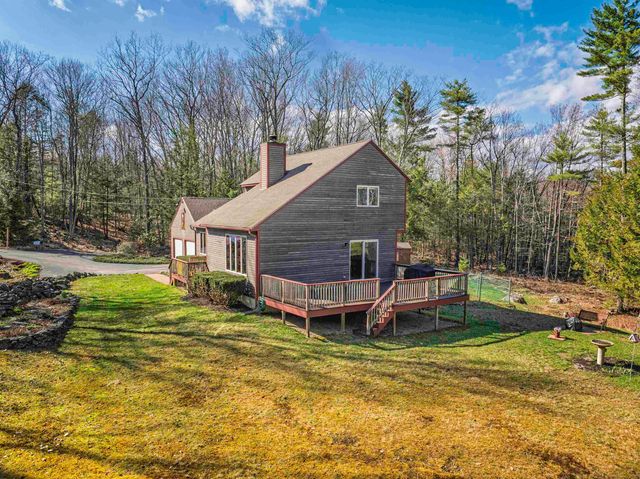 81 Deer Ridge Drive, Barrington, NH 03825