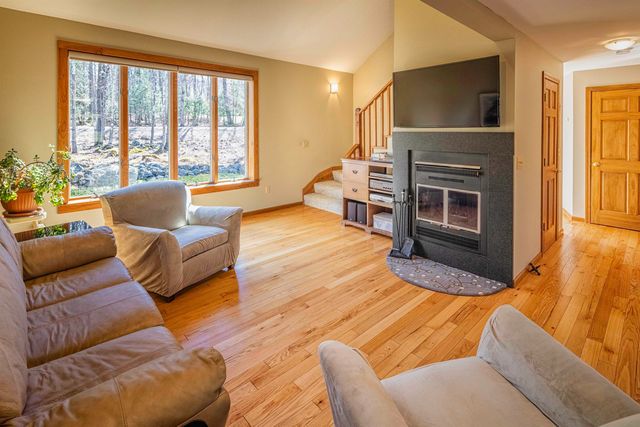 81 Deer Ridge Drive, Barrington, NH 03825