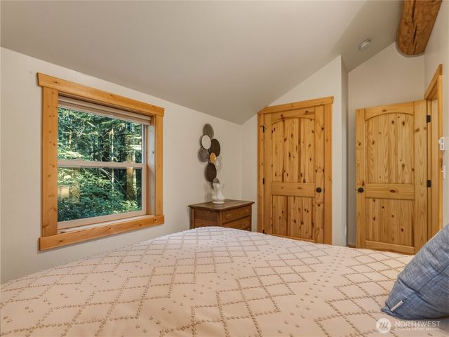 7482 Miller Way, Deming, WA 98244