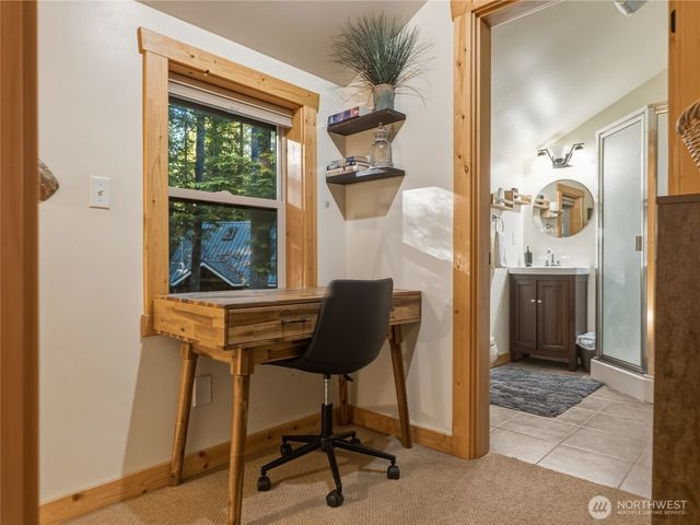 7482 Miller Way, Deming, WA 98244