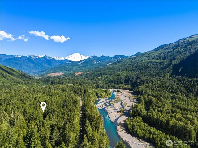 7482 Miller Way, Deming, WA 98244