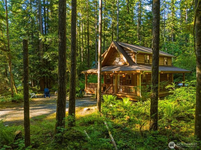 7482 Miller Way, Deming, WA 98244