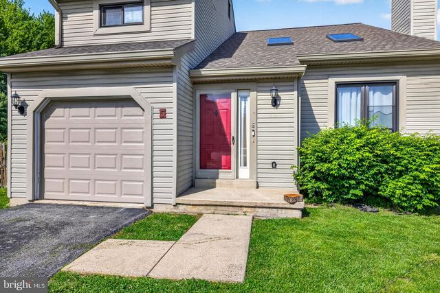 5 CAVALLERO CT, New Castle, DE 19720