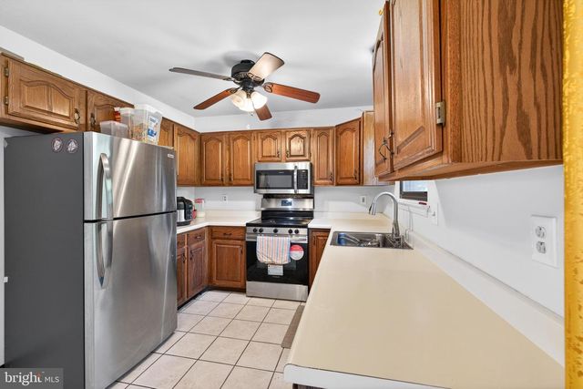 5 CAVALLERO CT, New Castle, DE 19720