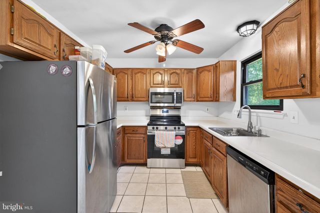 5 CAVALLERO CT, New Castle, DE 19720