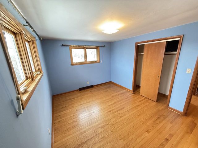 1406 HENRY STREET, Neenah, WI 54956