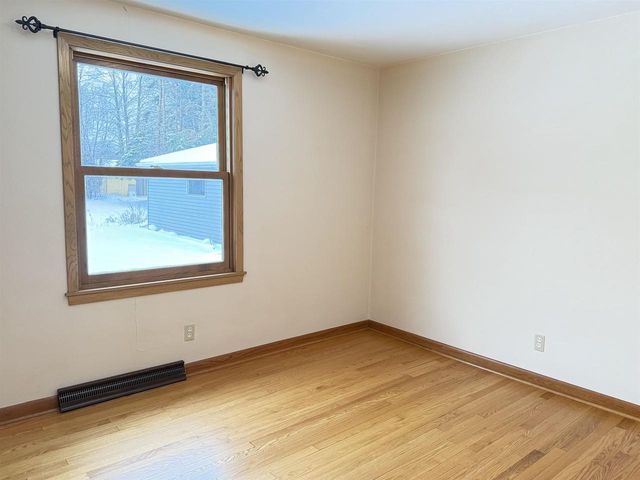 1406 HENRY STREET, Neenah, WI 54956