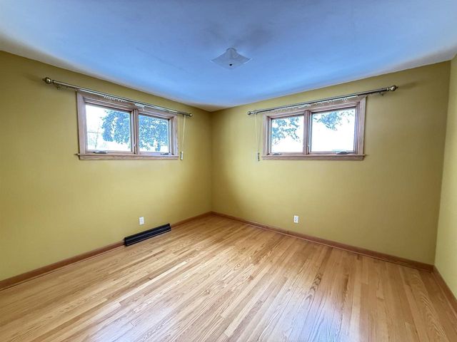 1406 HENRY STREET, Neenah, WI 54956