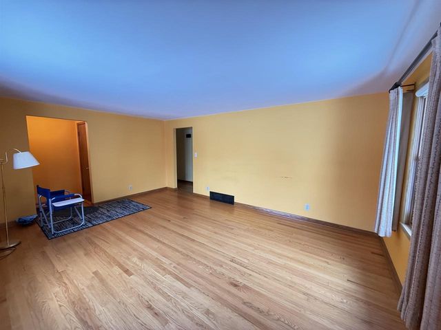 1406 HENRY STREET, Neenah, WI 54956