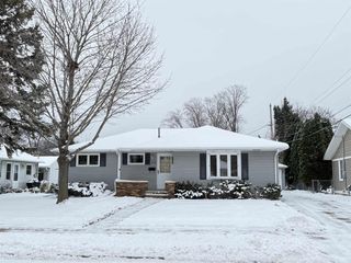 1406 HENRY STREET, Neenah, WI 54956