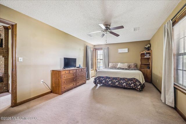 1570 Yorkhaven Drive, Horn Lake, MS 38637