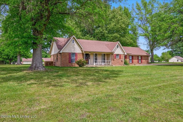 1570 Yorkhaven Drive, Horn Lake, MS 38637