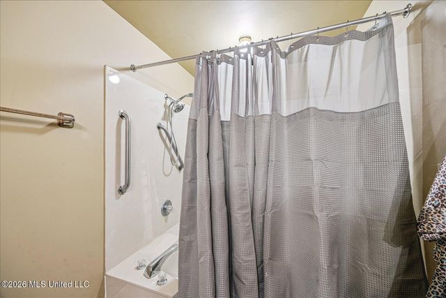 1570 Yorkhaven Drive, Horn Lake, MS 38637