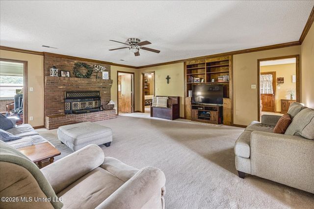 1570 Yorkhaven Drive, Horn Lake, MS 38637