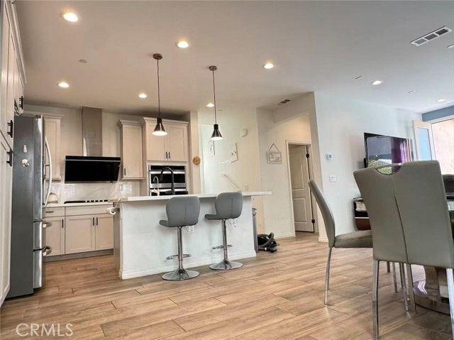 7579 Botany, Chino, CA 91708