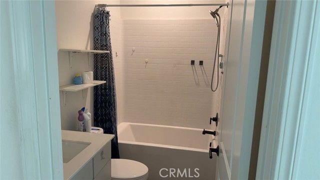 7579 Botany, Chino, CA 91708