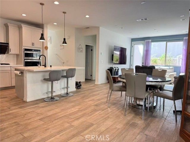 7579 Botany, Chino, CA 91708