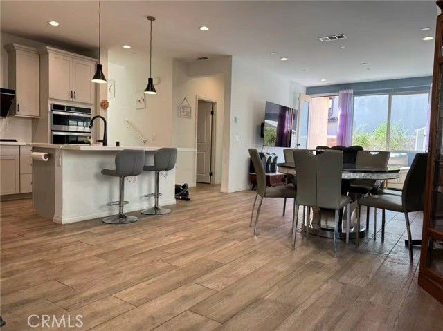 7579 Botany, Chino, CA 91708