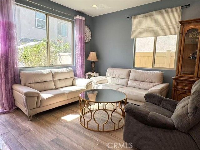 7579 Botany, Chino, CA 91708