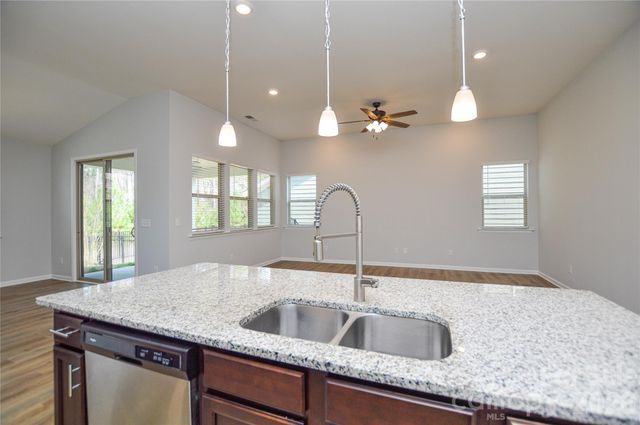 563 Rustlewood Way, Rock Hill, SC 29732