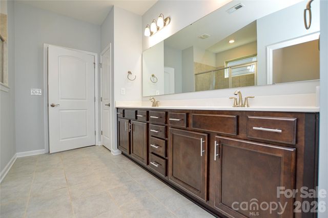 563 Rustlewood Way, Rock Hill, SC 29732