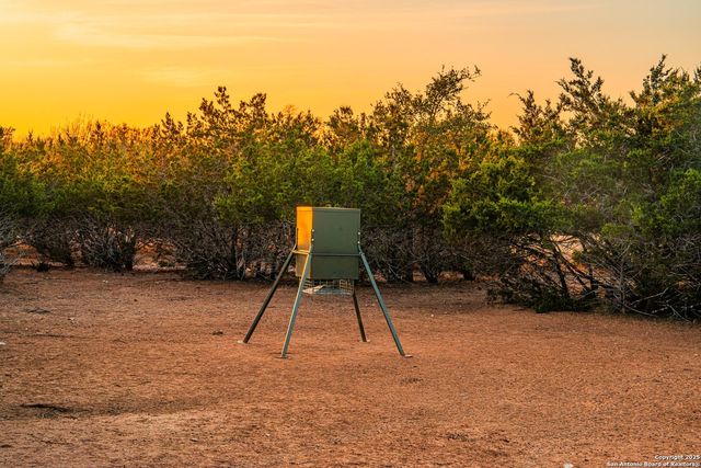 34 Rusty Spur Dr, Fredericksburg, TX 78624