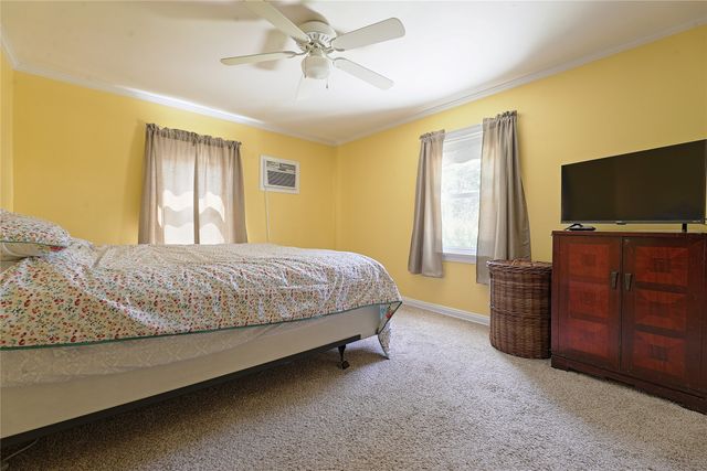 4508 WOOD Street, Erie, PA 16508
