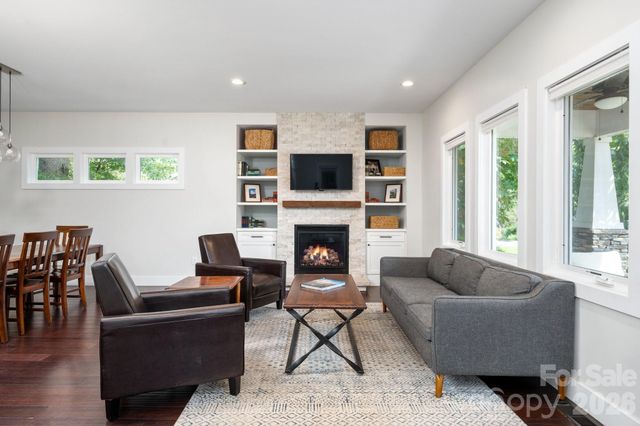 620 Brookshire Street, Asheville, NC 28803
