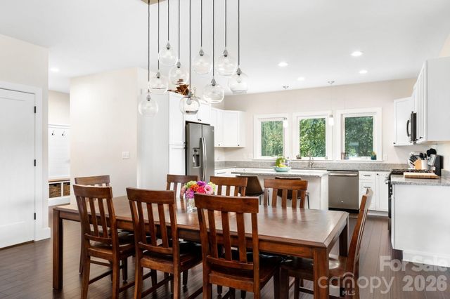 620 Brookshire Street, Asheville, NC 28803