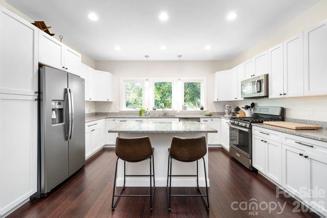 620 Brookshire Street, Asheville, NC 28803