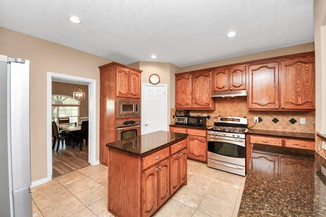 706 River Delta Lane, Rosenberg, TX 77469