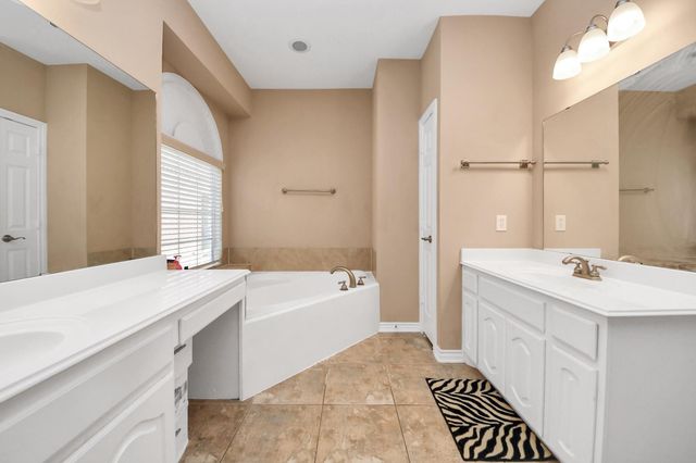 706 River Delta Lane, Rosenberg, TX 77469