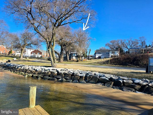 208 HARLEM RD, Pasadena, MD 21122