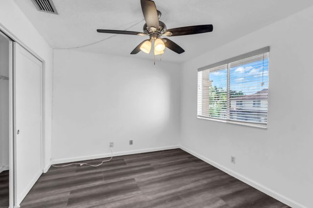 6813 VIA REGINA, Boca Raton, FL 33433