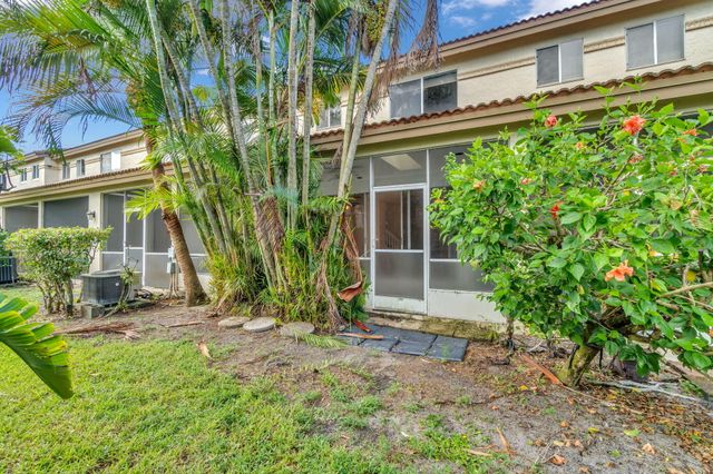 6813 VIA REGINA, Boca Raton, FL 33433