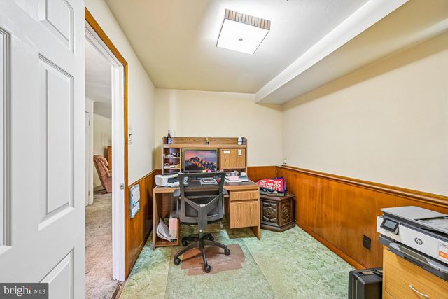 138 BRENTWOOD DR, Mount Laurel, NJ 08054