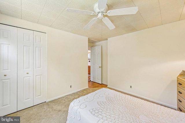 138 BRENTWOOD DR, Mount Laurel, NJ 08054
