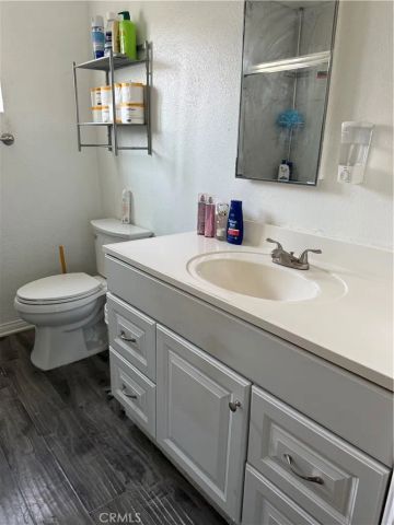 230 E 21st, San Bernardino, CA 92404