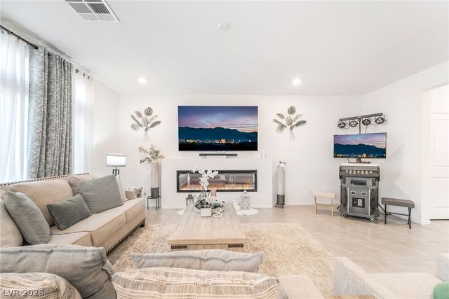 10395 Joaquin Fire Street, Las Vegas, NV 89141