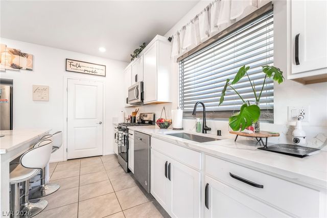 10395 Joaquin Fire Street, Las Vegas, NV 89141