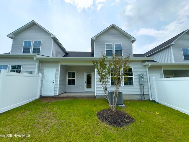 553 Timbercrest Circle SE, Bolivia, NC 28422