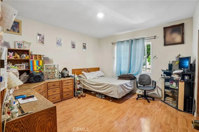 1127 S Almansor Street, Alhambra, CA 91801