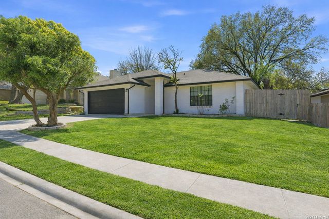 6046 John Chapman, San Antonio, TX 78240